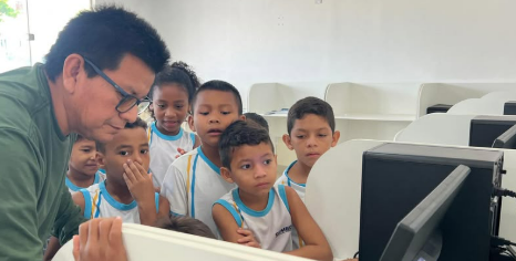 Prefeitura Municipal inaugura Sala de Informática na Escola Tia Ercília