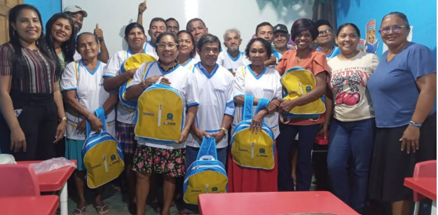 Secretaria de Educação inicia primeira turma da EJA na Escola Municipal Pau Brasil