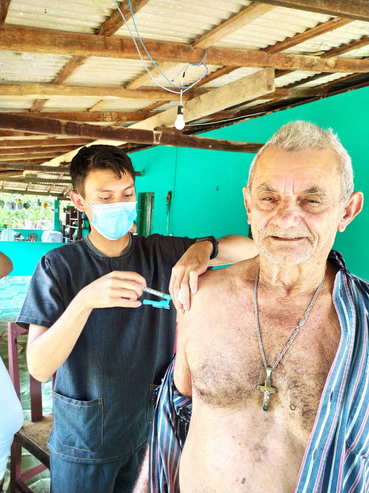 Read more about the article Prefeitura segue imunizando idosos com mais de 80 anos